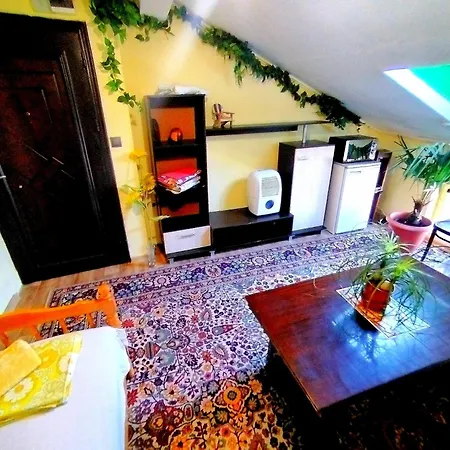 Hostel Centre Suits 2 Βάρνα