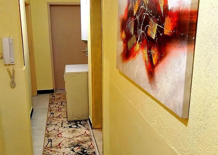 Centre Suits 2 * 瓦爾納